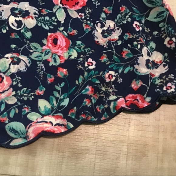 LC Lauren Conrad top - Picture 4 of 6